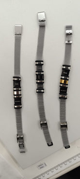 BRACCIALE MAGLIA MILANO PER FESTA DEL PAPA'