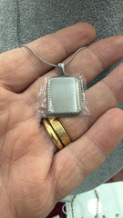 Collana in acciaio con ciondolo rettangolare - collana con pacchetta - Joiè Clor