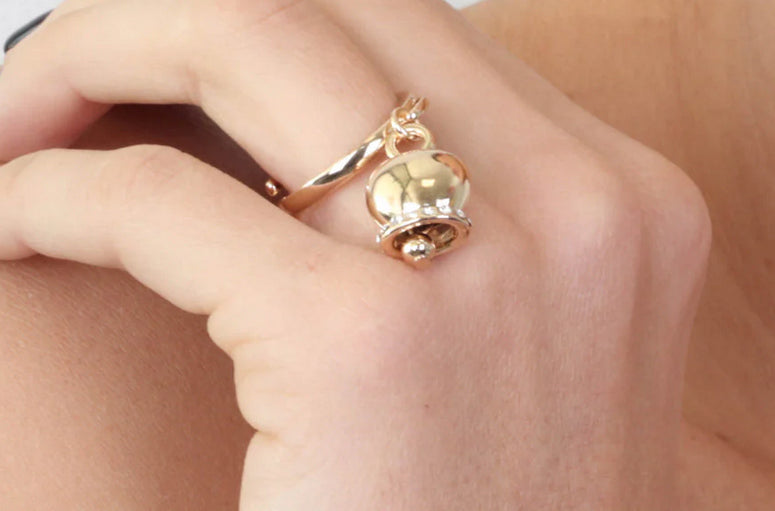 An. Amocapri ocn campanella LISCIA e zirc. - Anello - AMO CAPRI