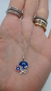 COLLANINA CON CAPITAN AMERICA