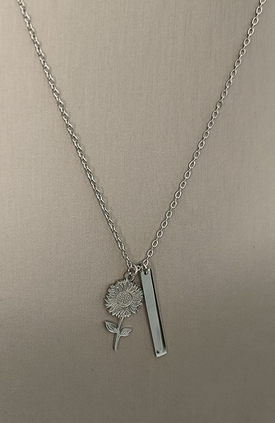 COLLANA CON GIRASOLE E PLACCHETTA IN ACCIAO
