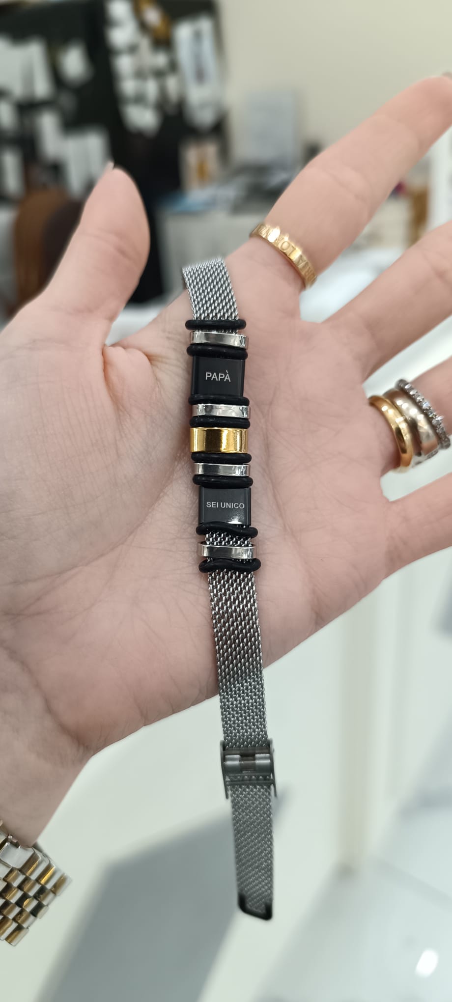 BRACCIALE MAGLIA MILANO PER FESTA DEL PAPA'