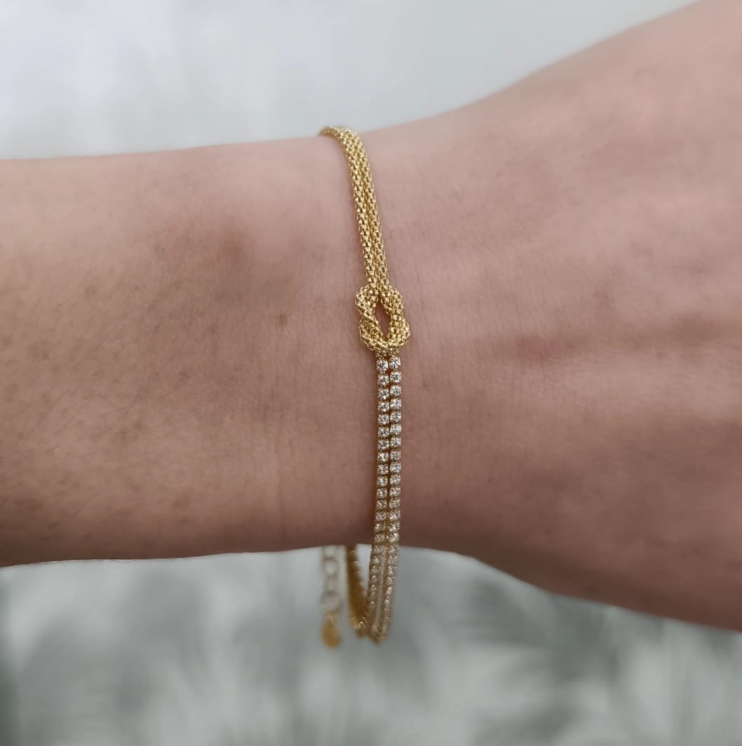 BRACCIALE A NODO CON ZIRCONI ARGENTO 925%