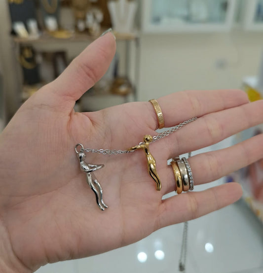 COLLANA ABBRACCIO LUI E LEI IN ACCIAIO