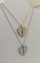 COLLANA CON ALI E CUORE IN ACCIAIO