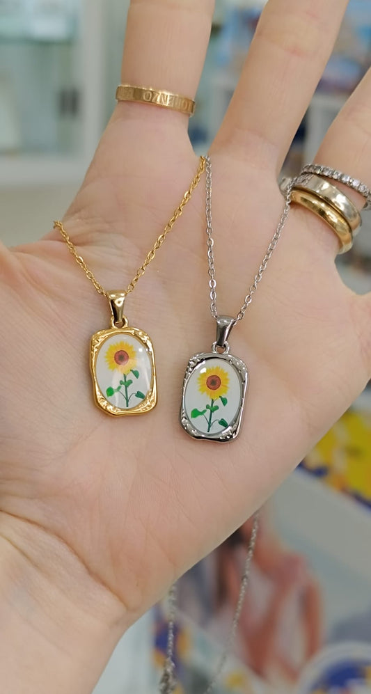 COLLANINA CON GIRASOLE CON RESINA ACCIAIO
