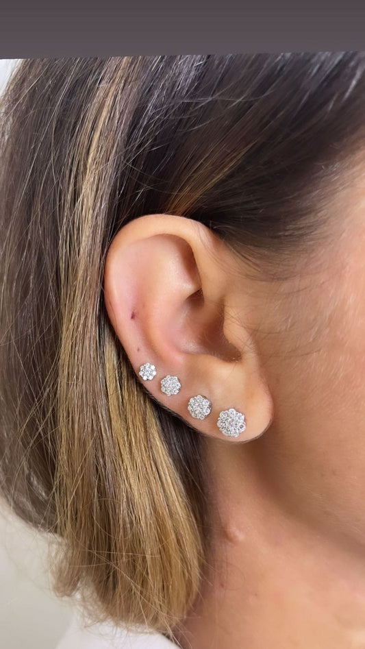 ORECCHINI A FIORE ZIRCONATI ARGENTO 925%