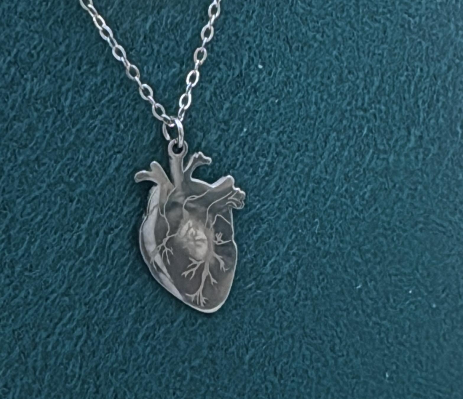 Collana Cuore anatomico - collana con cuore - Joiè Clor