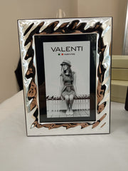 CORNICI VALENTI