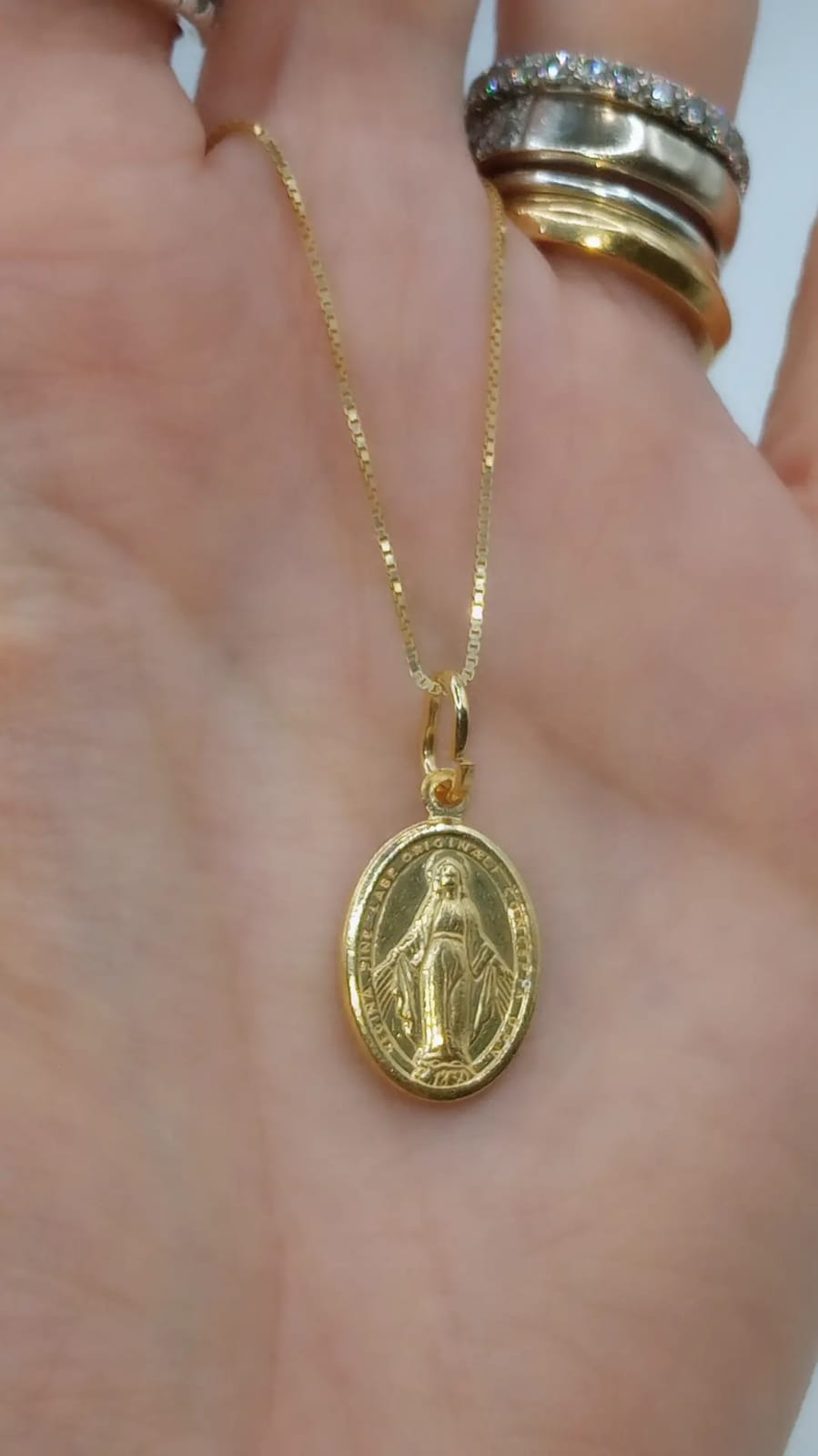COLLANINA CON CIONDOLO MADONNINA IN ARGENTO 925%