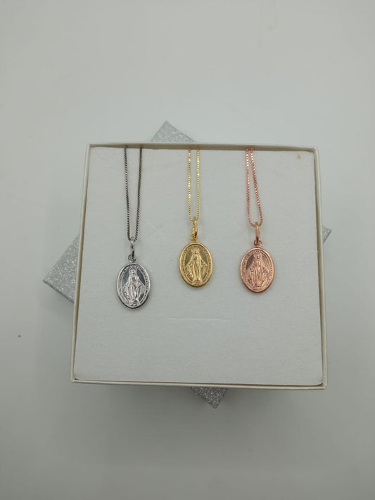 COLLANINA CON CIONDOLO MADONNINA IN ARGENTO 925%
